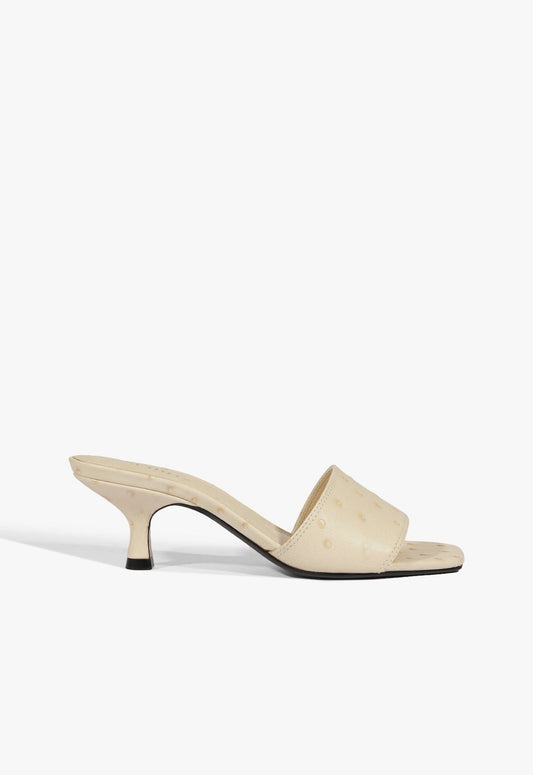 Kelsea Leather Sandal Pre Fall 25 5 Egg Shell Leather - Schutz Shoes