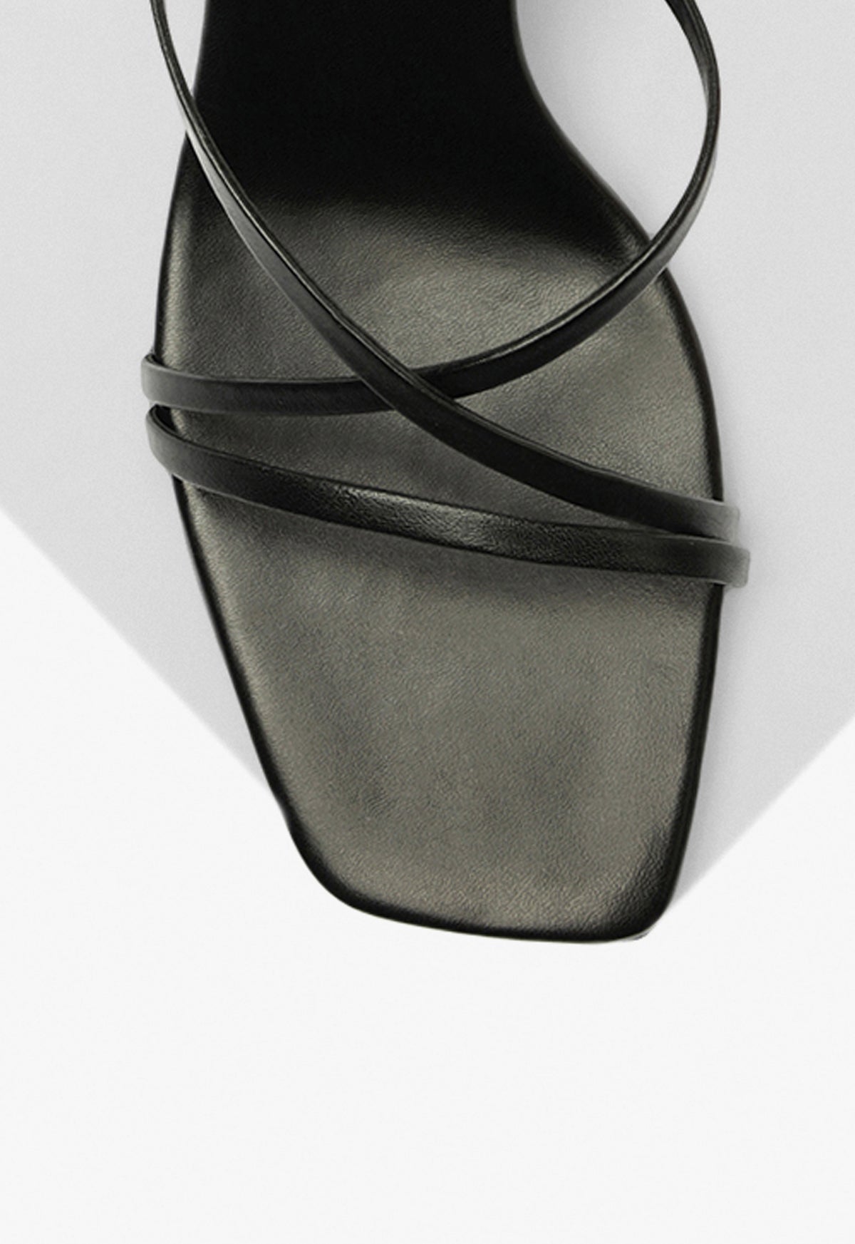 Bari Mid Leather Sandal RESORT 25 - Schutz Shoes