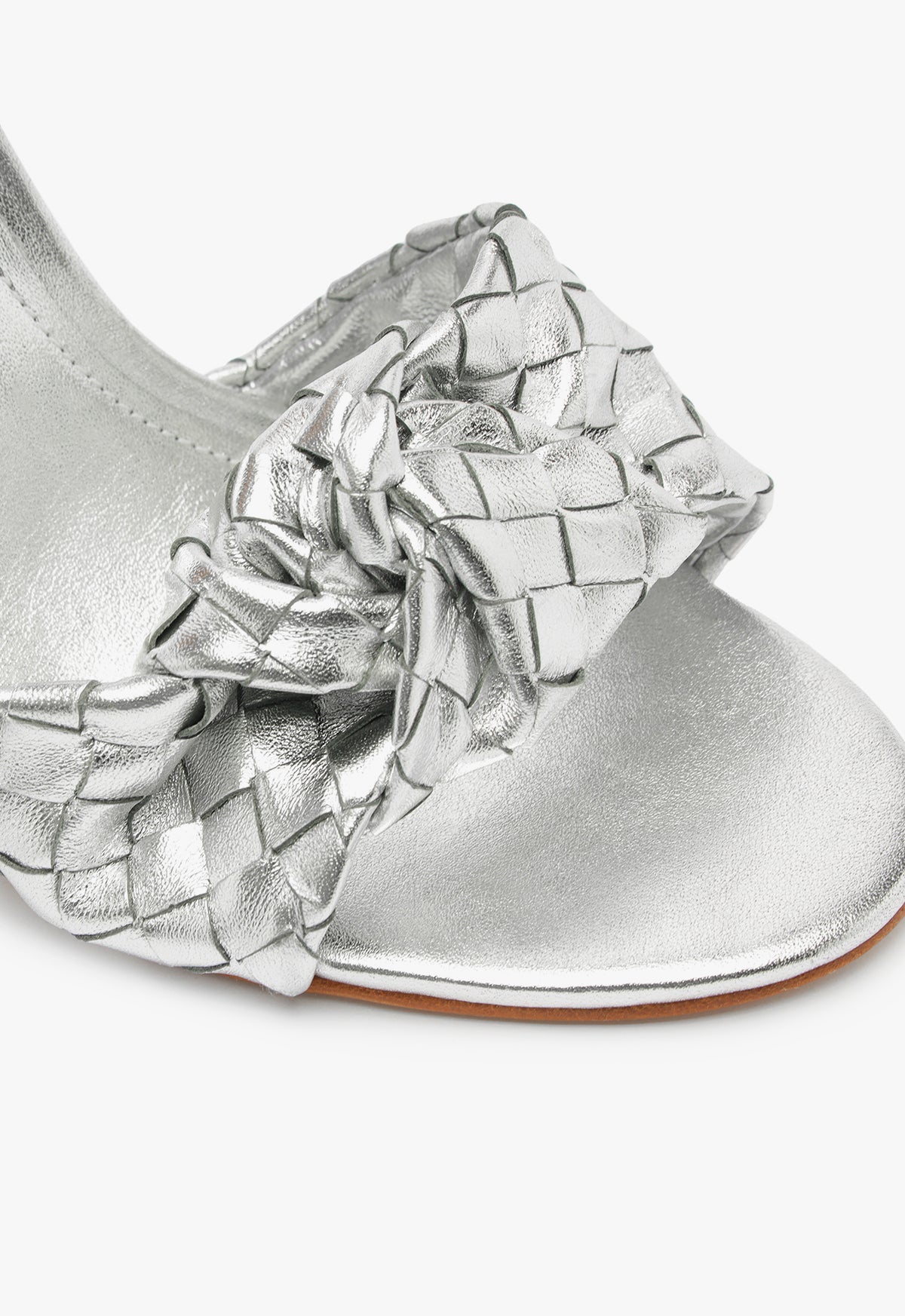 Kareena Knot Sandal RESORT 25 - Schutz Shoes
