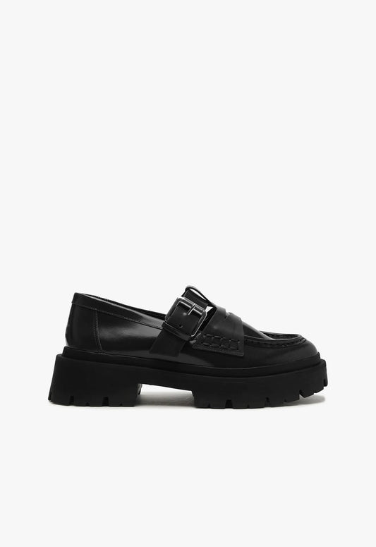 Alana Flat FALL 24 5 Black Leather - Schutz Shoes