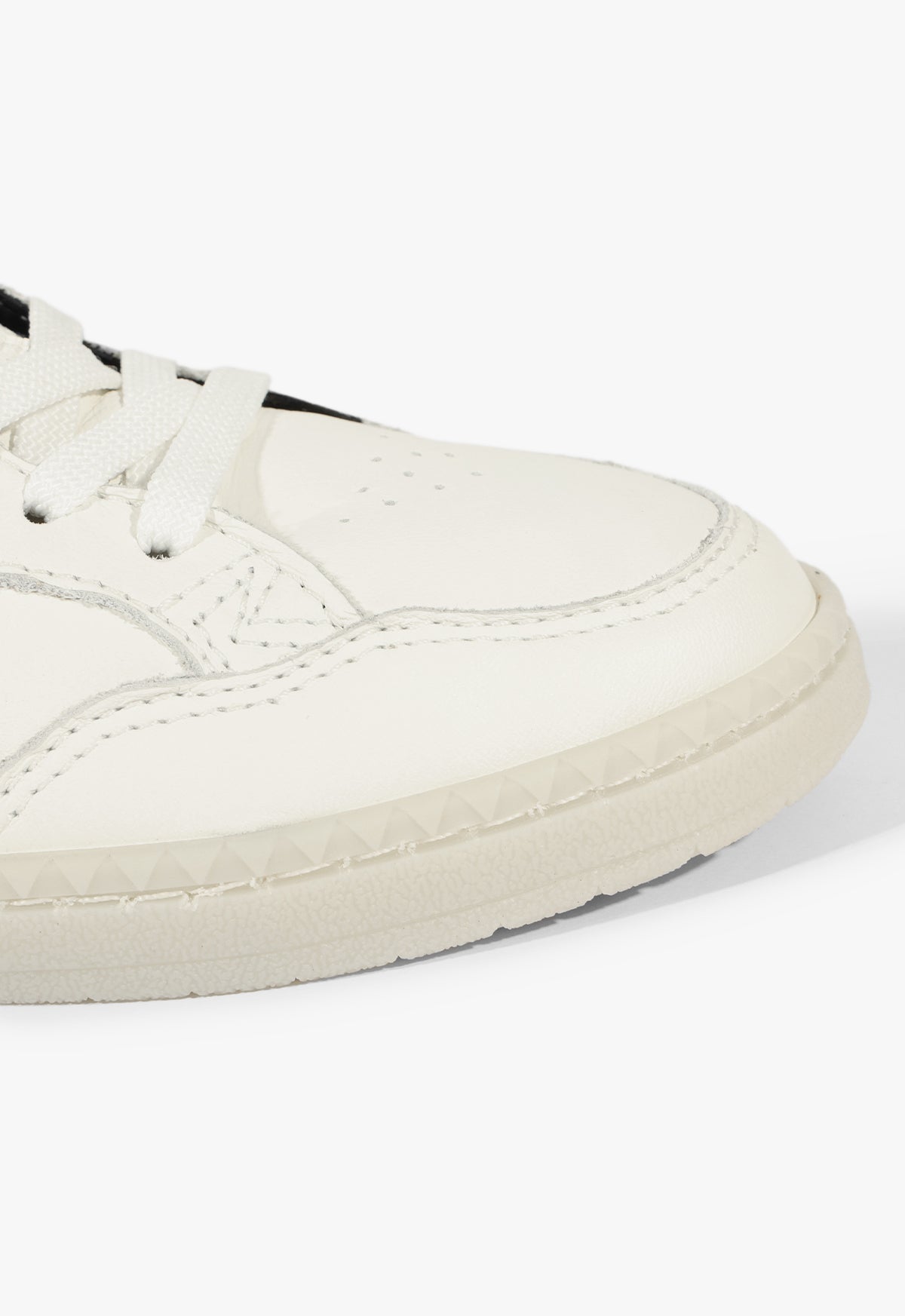 St-001 Sneaker RESORT 25 - Schutz Shoes