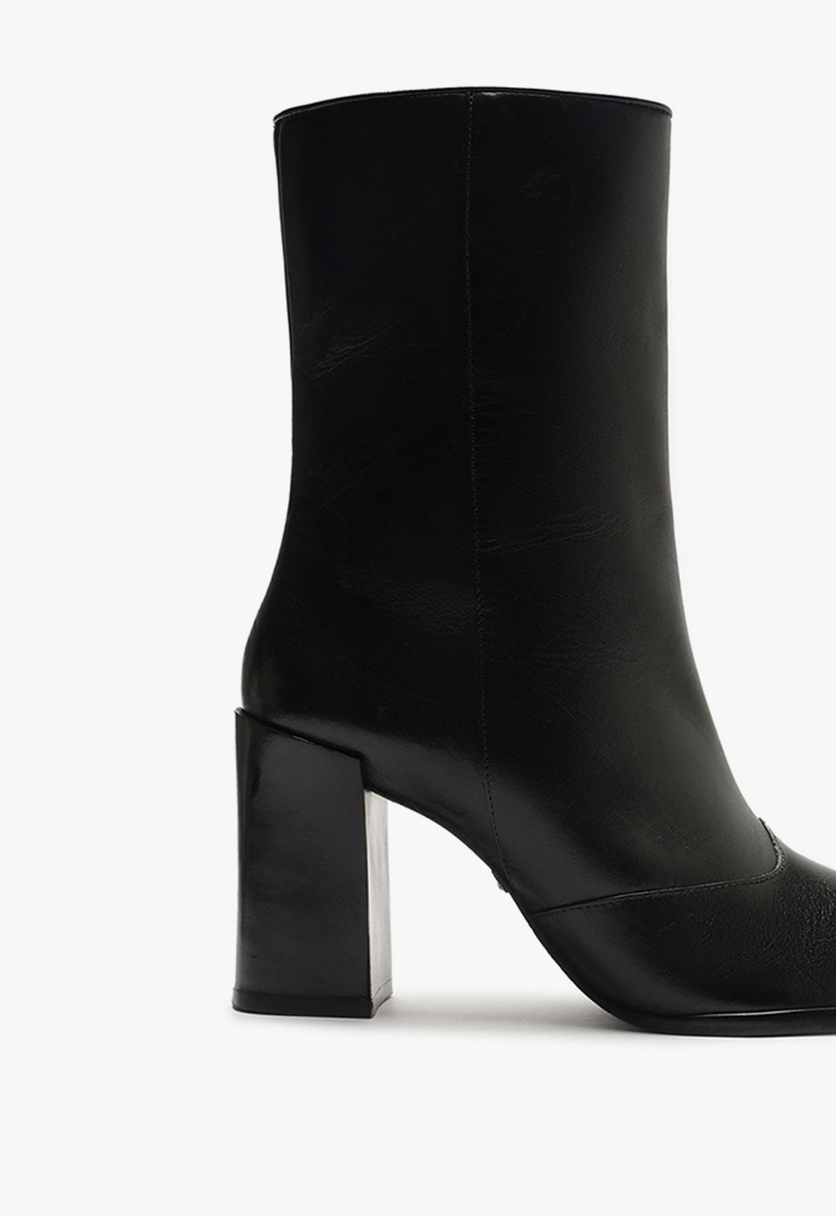 Raffaela Bootie FALL 24 - Schutz Shoes
