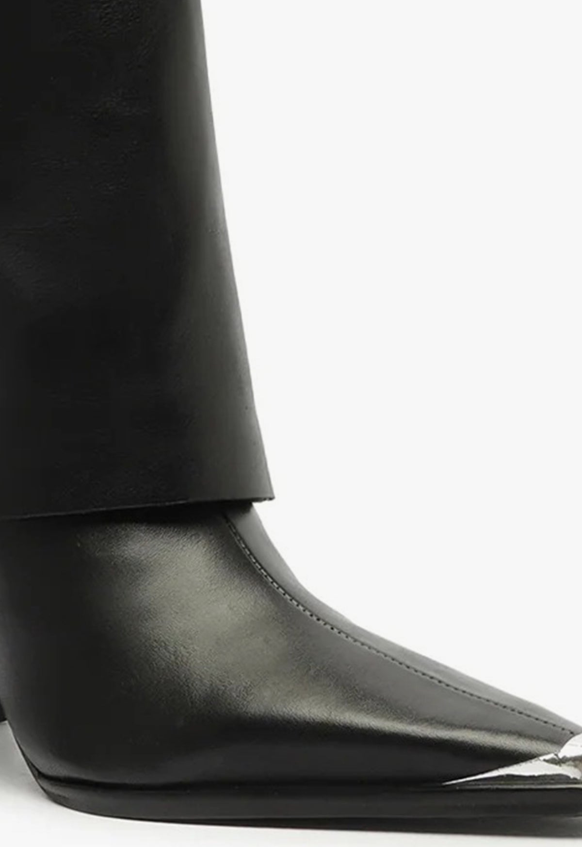 Raffaela Cloak Eyelets Boot FALL 24 - Schutz Shoes