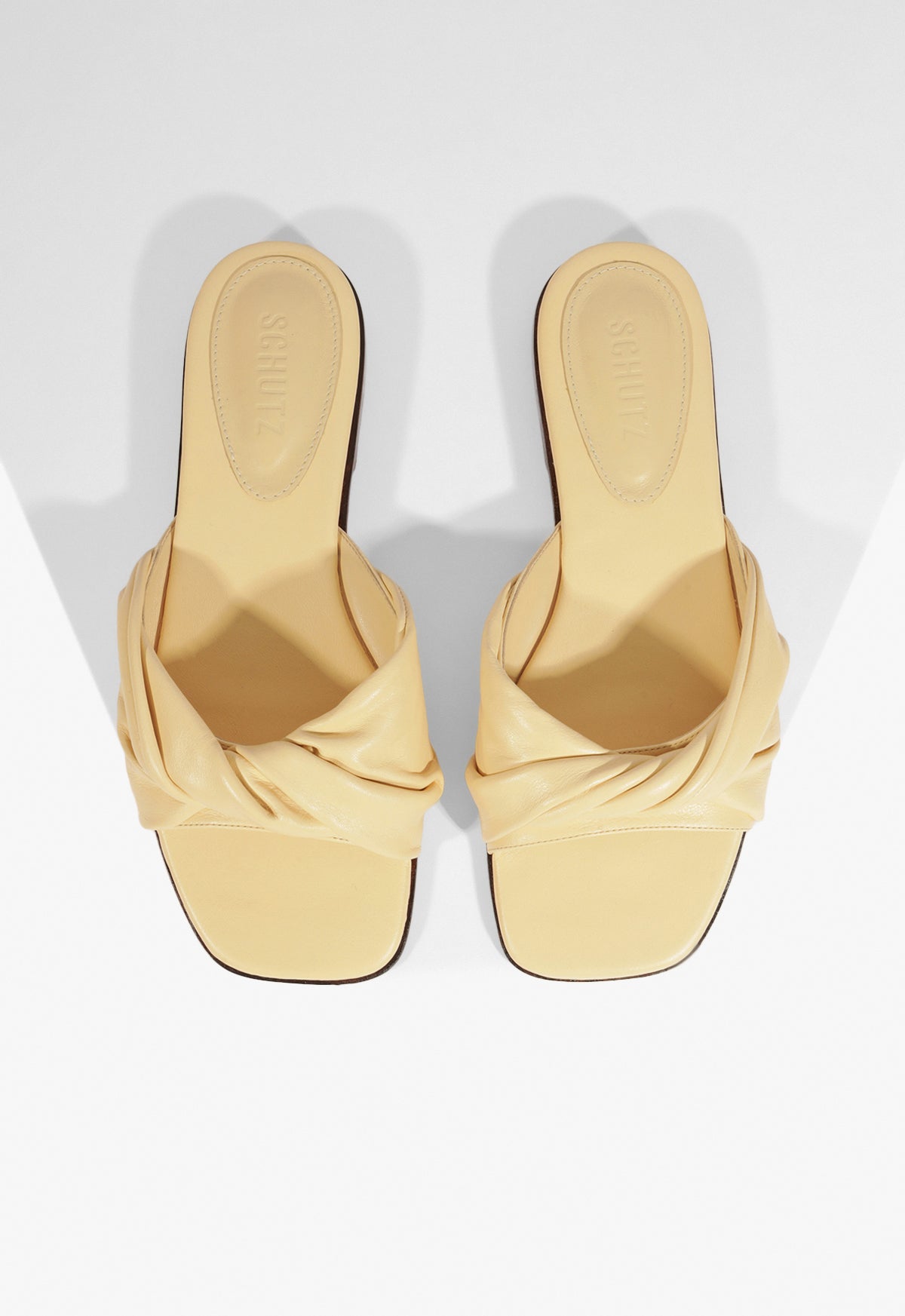 Lori Beige Leather Flat Sandal SPRING 25 - Schutz Shoes