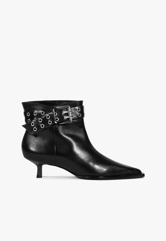 Jess Bootie FALL 24 5 Black Leather - Schutz Shoes