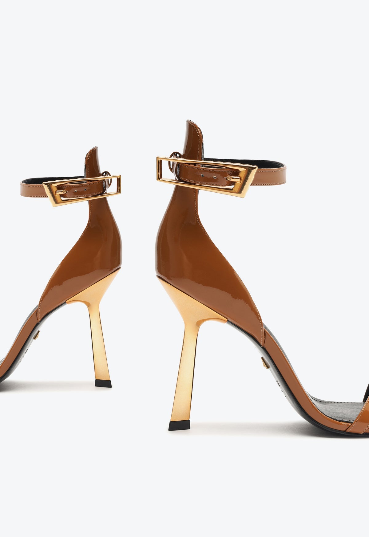 Ciara Patent Leather Sandal PRE FALL 24 - Schutz Shoes