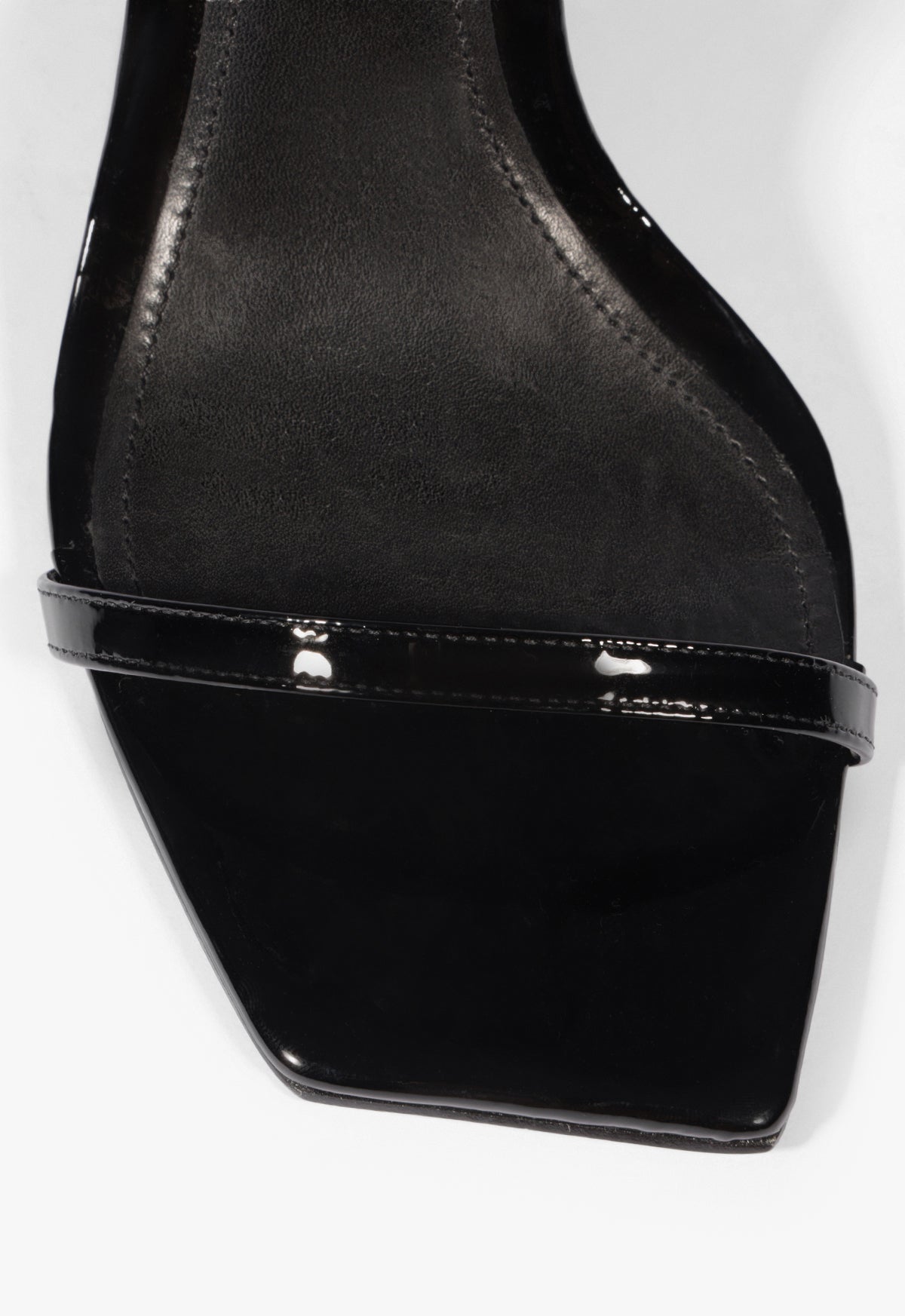 Joanna Patent Leather Sandal PRE FALL 24 - Schutz Shoes