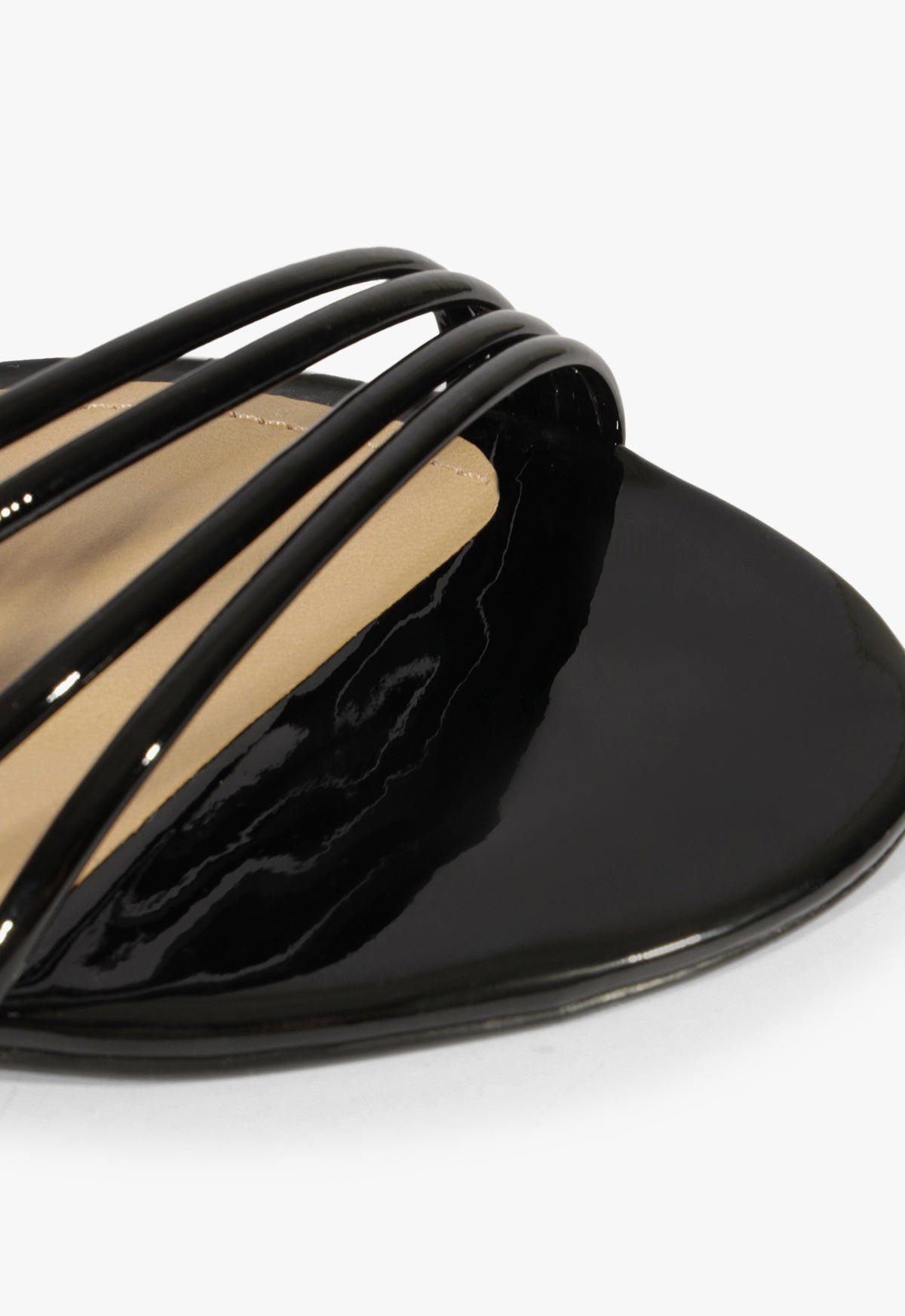 Inez Black Leather Flat Sandal SPRING 25 - Schutz Shoes