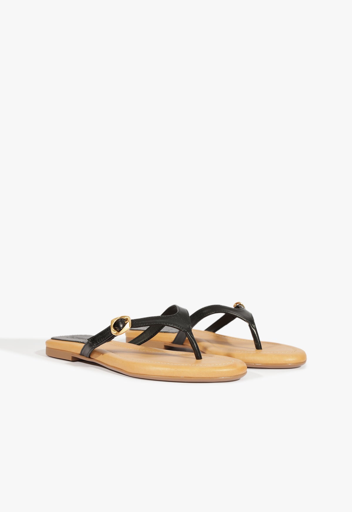 Sonia Black Leather Flat Sandal SUMMER 25 - Schutz Shoes