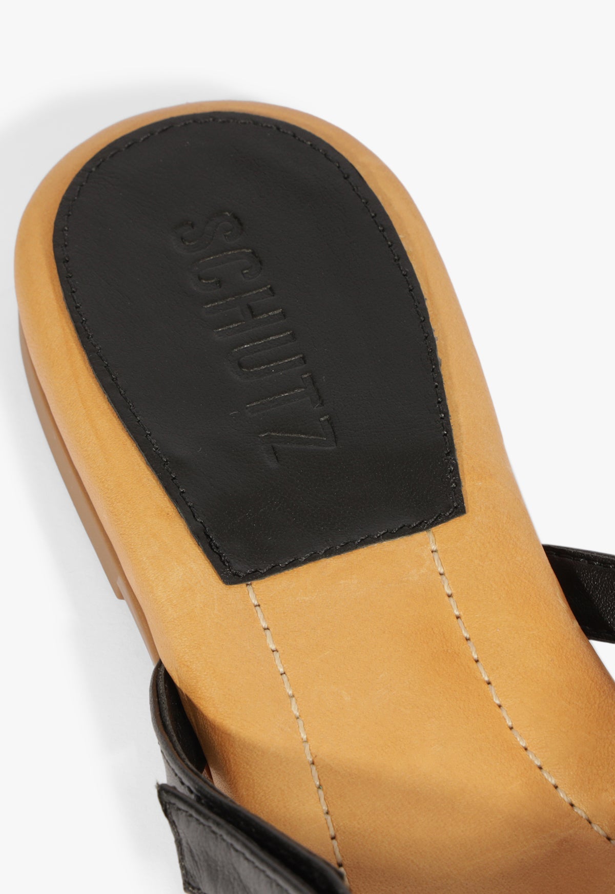 Sonia Black Leather Flat Sandal SUMMER 25 - Schutz Shoes