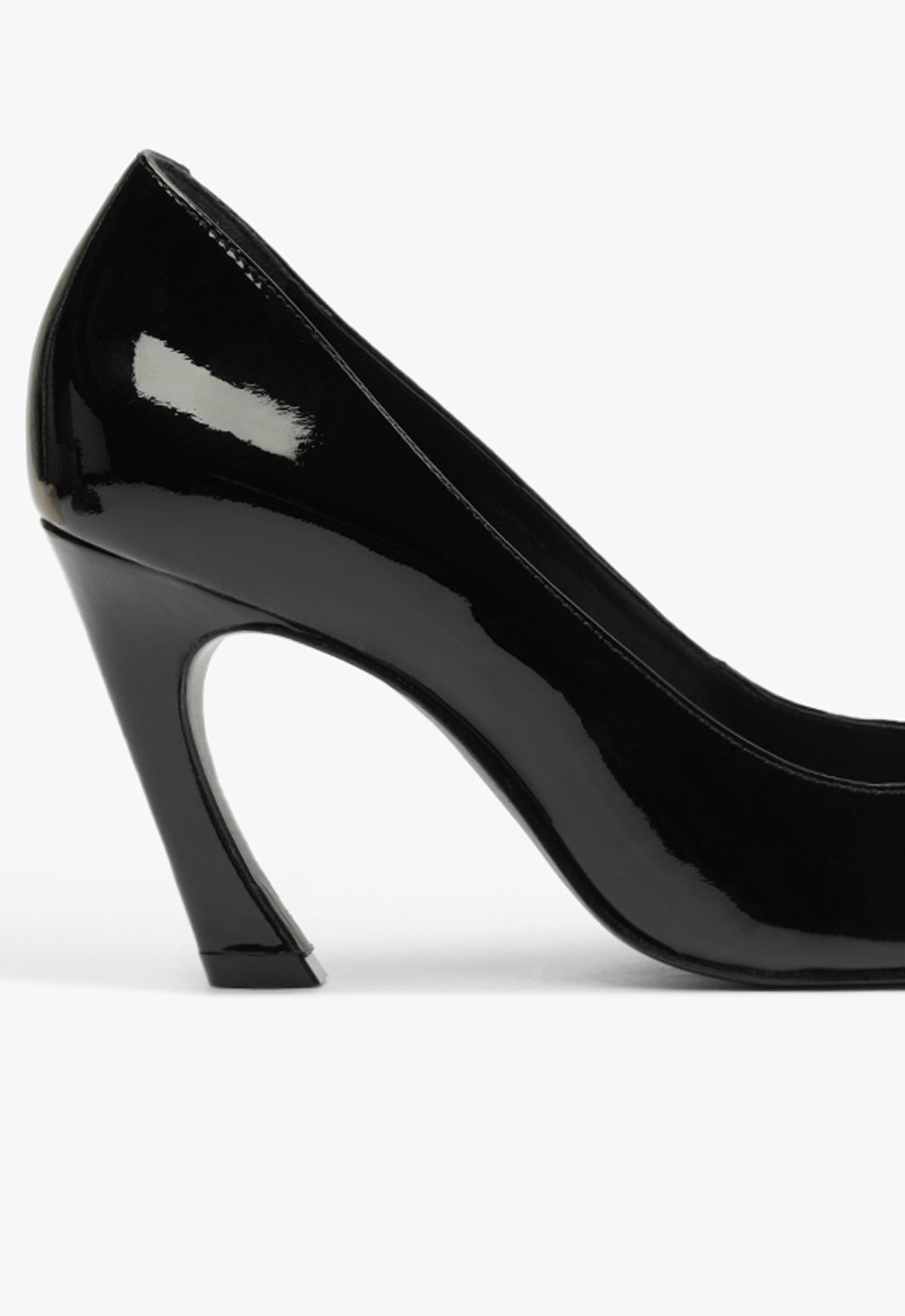 Lexi Lo Patent Pump PRE FALL 25 - Schutz Shoes