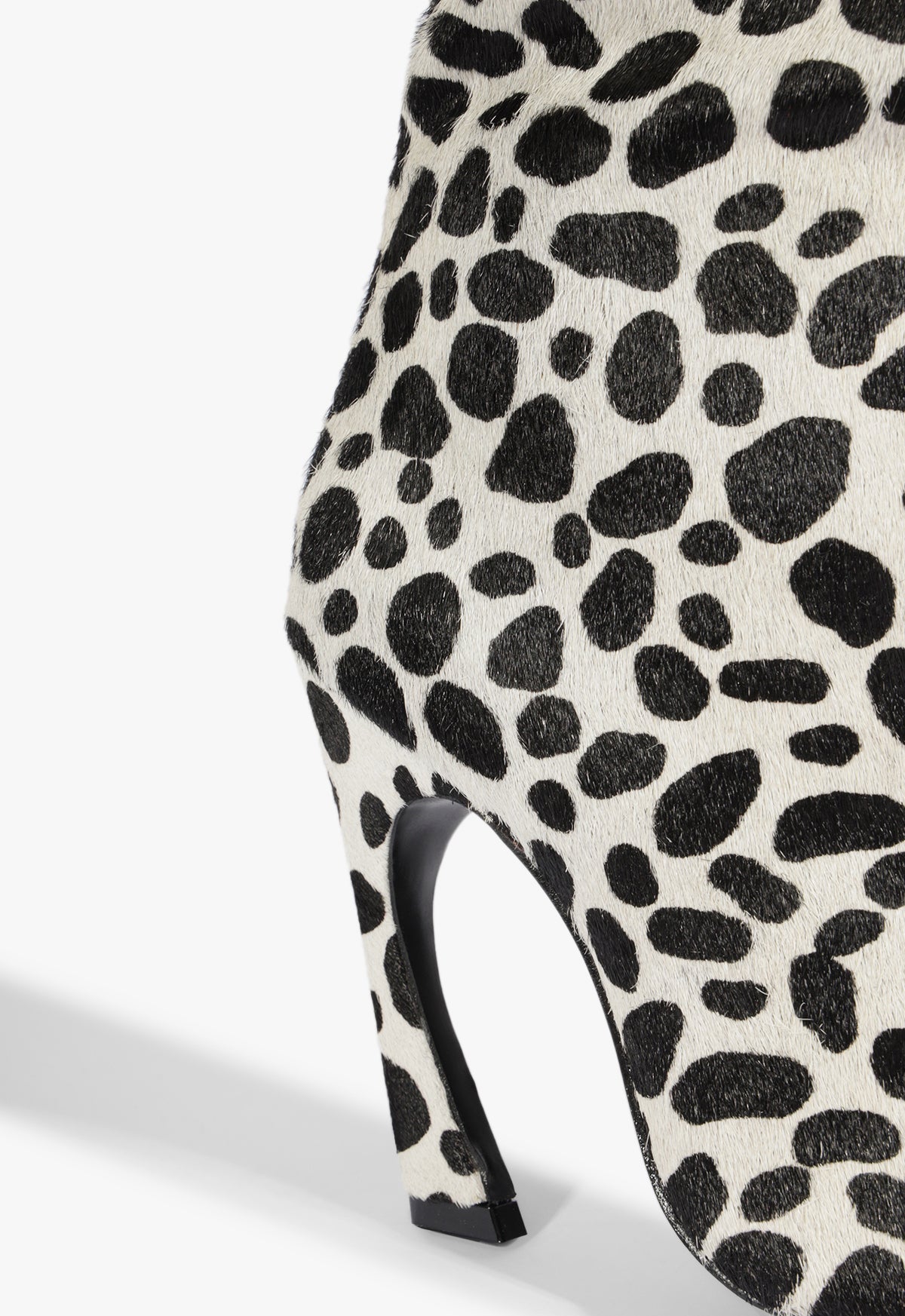 Maryann Up Curve Hair Calf Boot PRE FALL 25 - Schutz Shoes