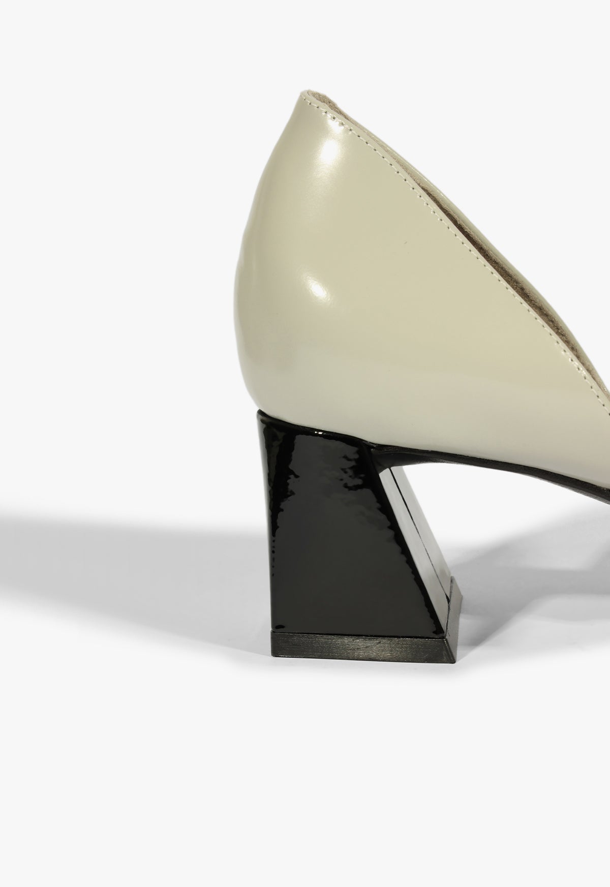 Rue Mid Pump RESORT 25 - Schutz Shoes