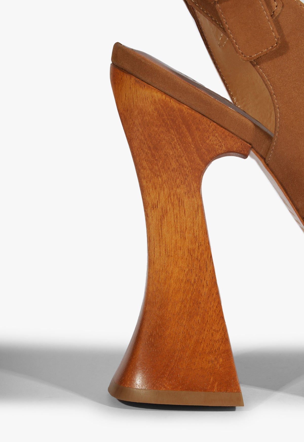 Jennifer Platform Sandal SPRING 25 - Schutz Shoes