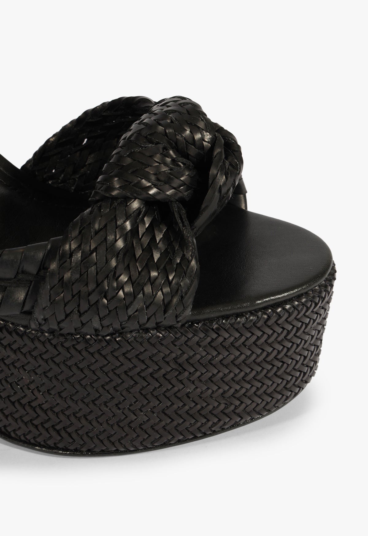 Khari Platform Sandal SPRING 25 - Schutz Shoes