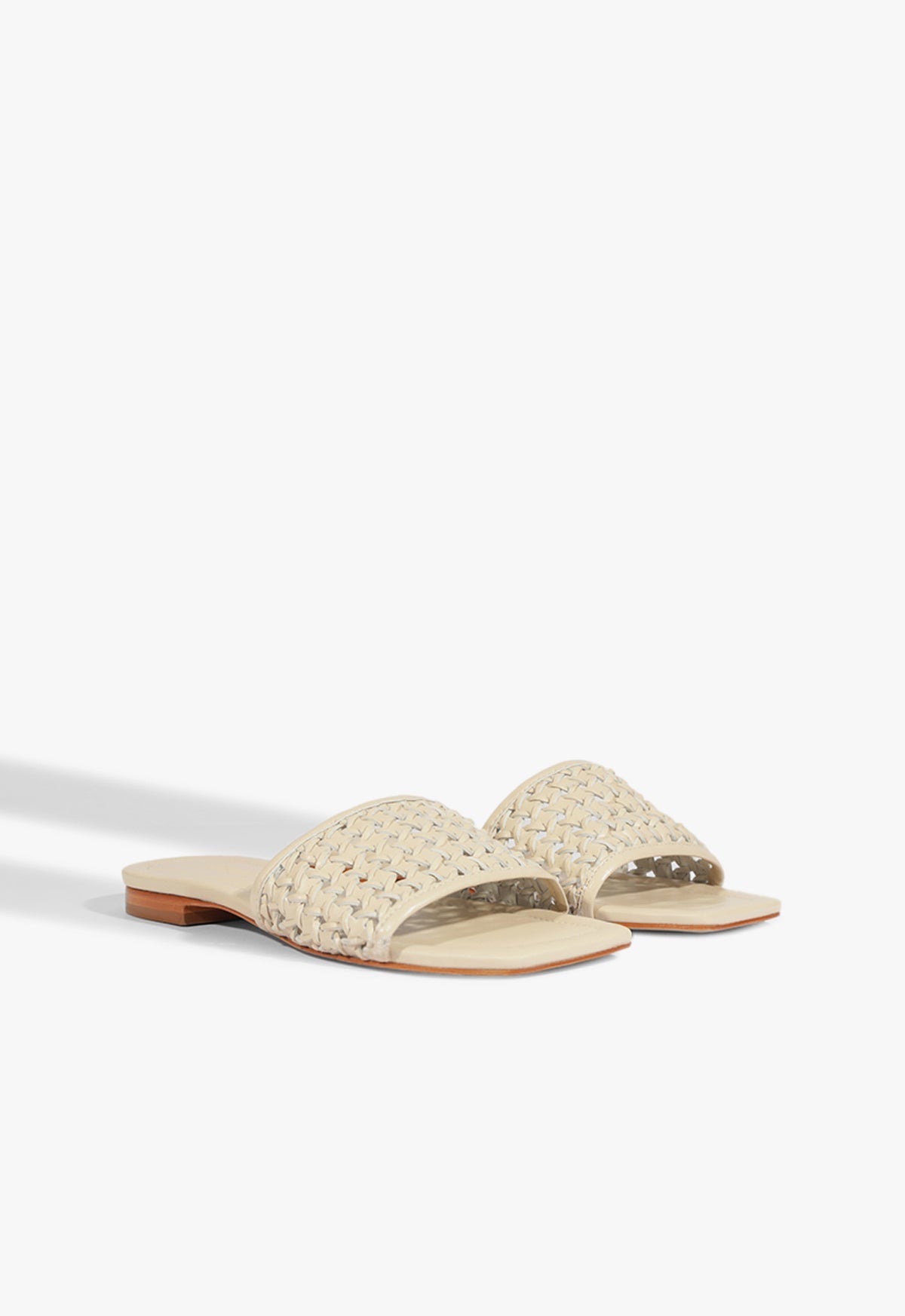 Juliet White Leather Flat Sandal HIGH SUMMER 25 - Schutz Shoes