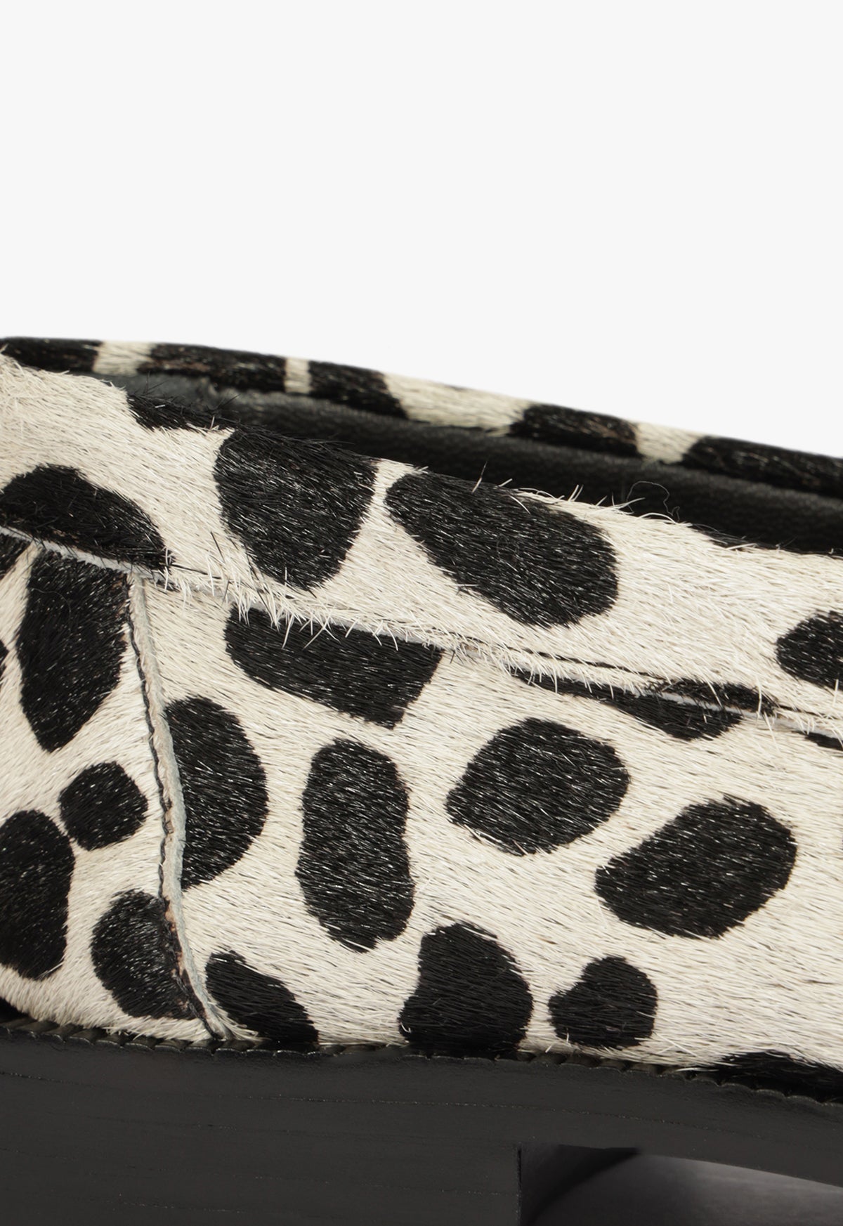 Tyche Hair Calf Flat PRE FALL 25 - Schutz Shoes