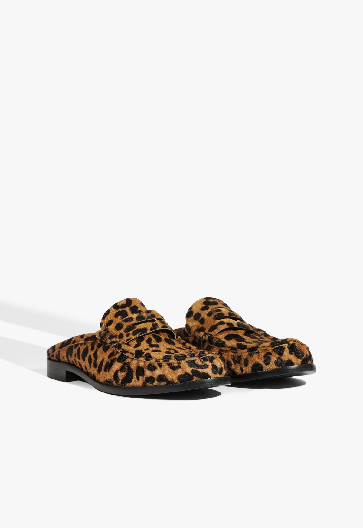 Tyche Mule Hair Calf Flat PRE FALL 25 - Schutz Shoes