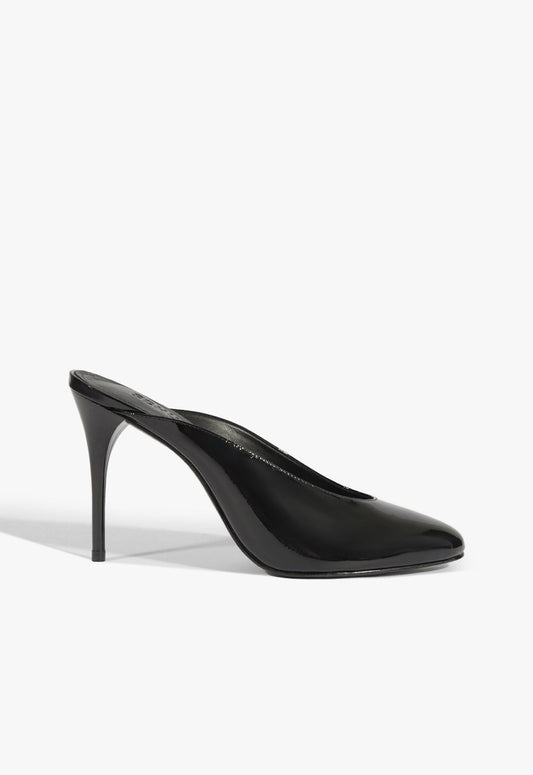 Geraldine Patent Pump PRE FALL 25 5 Black Patent - Schutz Shoes