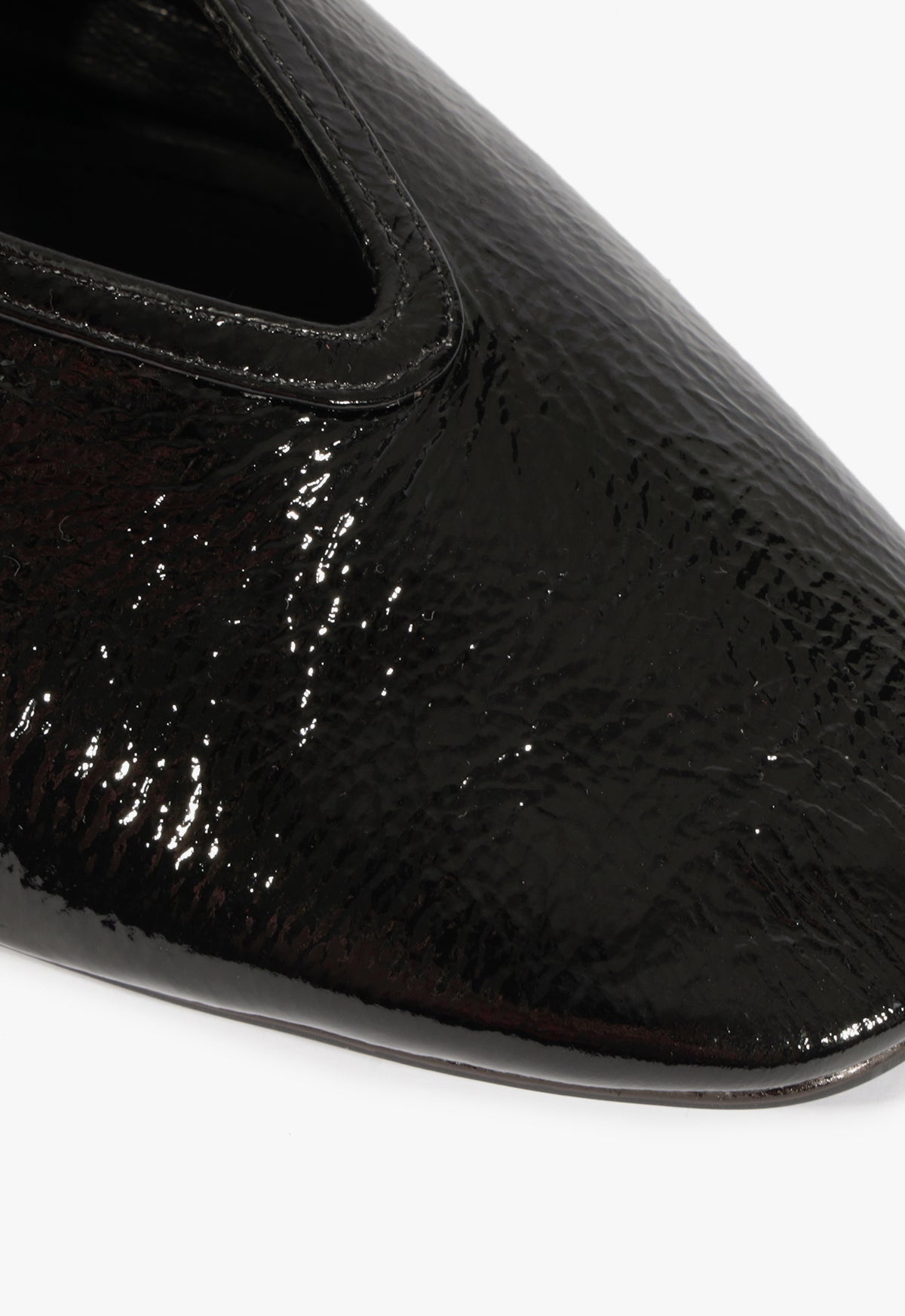 Courtney Buckle Patent Flat PRE FALL 25 - Schutz Shoes