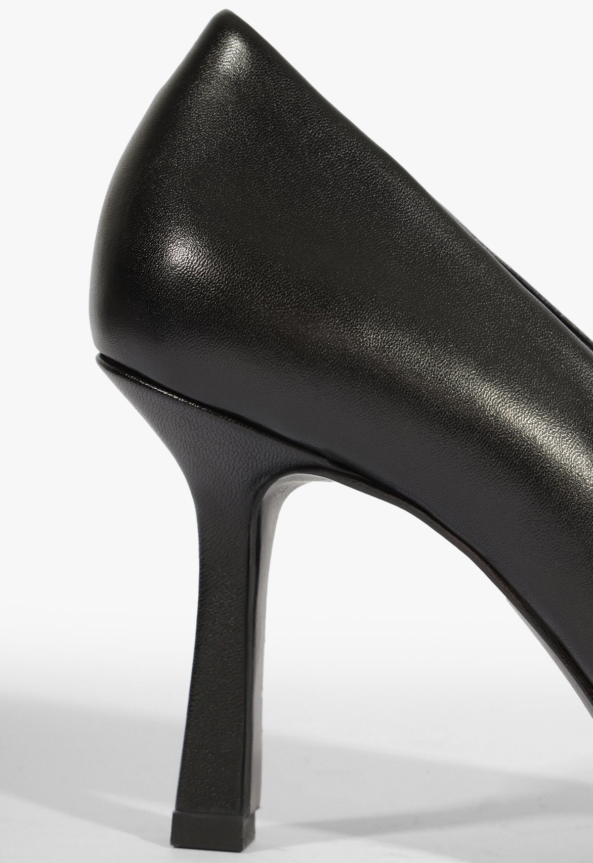 Brigitte Leather Pump PRE FALL 25 - Schutz Shoes