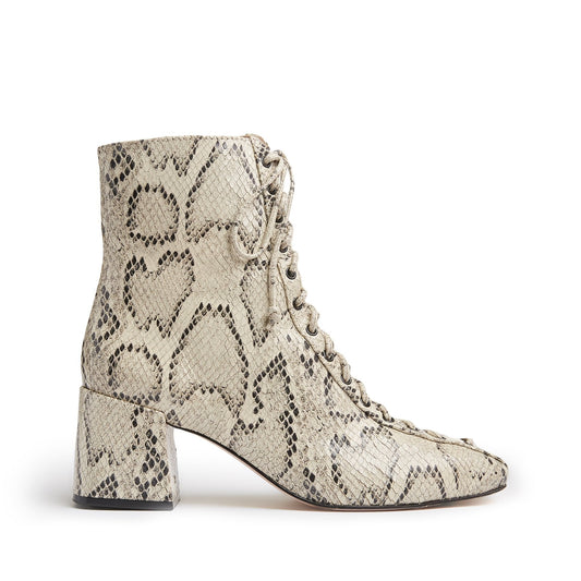 New Kika Bootie -Boots & Booties - 7909612644233 - Schutz UAT